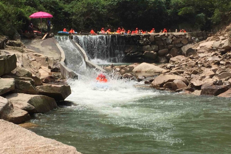 菖溪河漂流旅游度假區(qū)