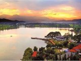 西昌、瀘沽湖、邛海月色小鎮、唐園夜景雙汽4日游