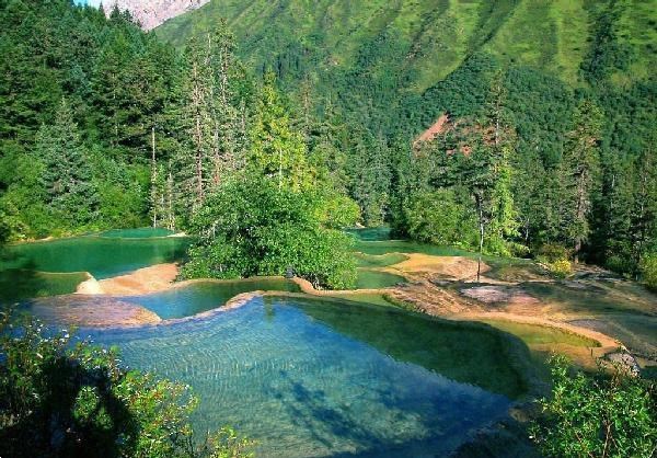 2018阿壩黃龍旅游全攻略（附景區開放時間及門票價格）